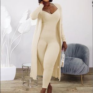 Two piece Jumpsuit and jacket set